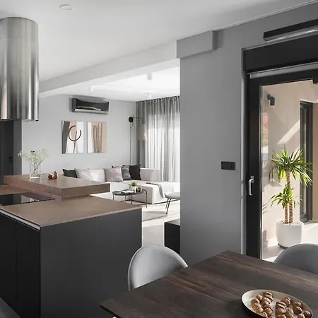 度假居 Anthea Paola By Interhome *